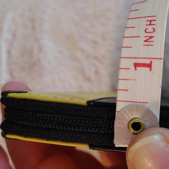 🌻RADLEY LONDON TWO-TONED BLACK AND YELLOW LARGE WALLET - Picture 11 of 11